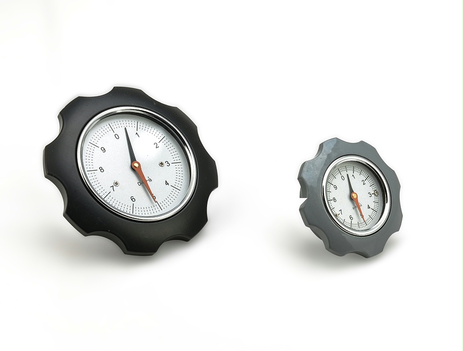 歐拓專(zhuān)業(yè)生產(chǎn)波紋數(shù)字手輪,內(nèi)波紋手輪,背波紋手輪,橢圓拉手,膠木拉手,方形拉手